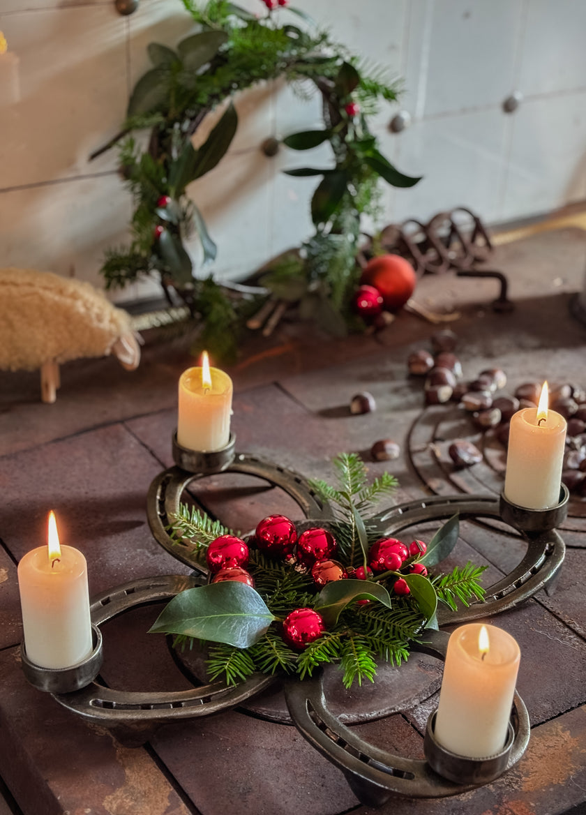 Adventskranz aus Hufeisen